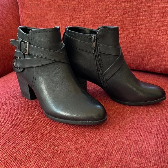 sophia taylor boots